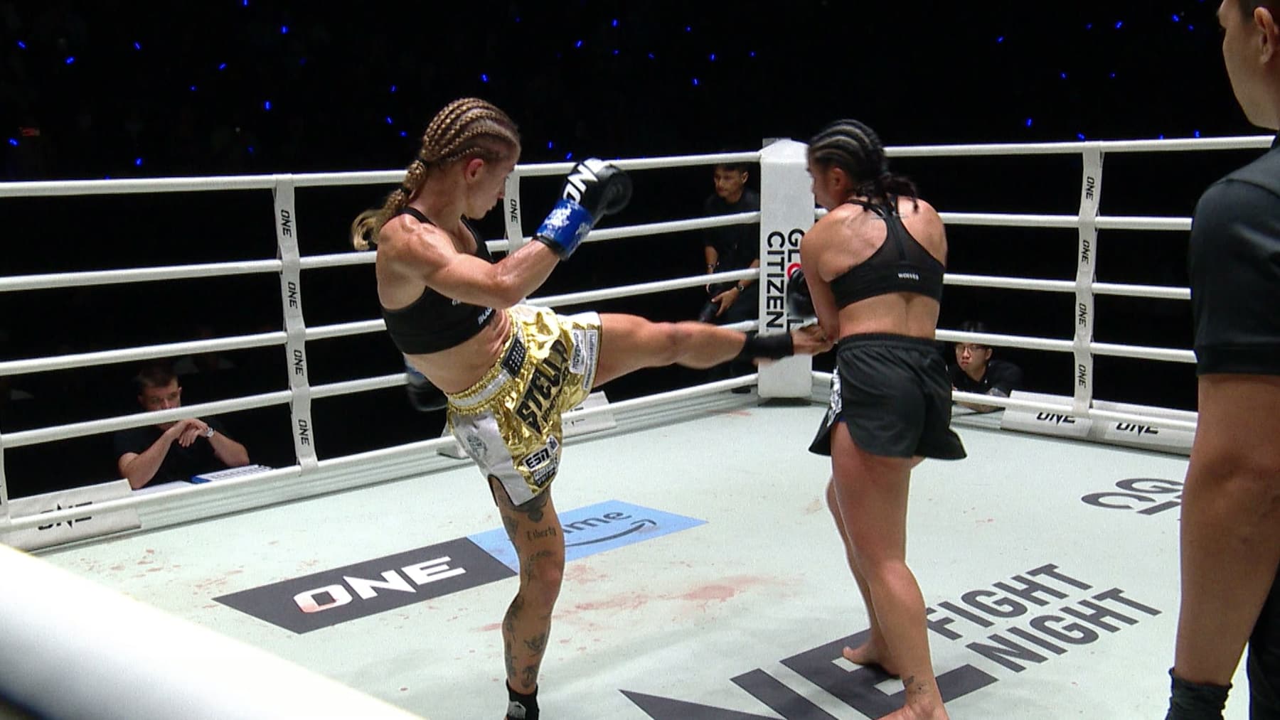 Stella Hemetsberger throwing a high kick in the ONE Championship ring